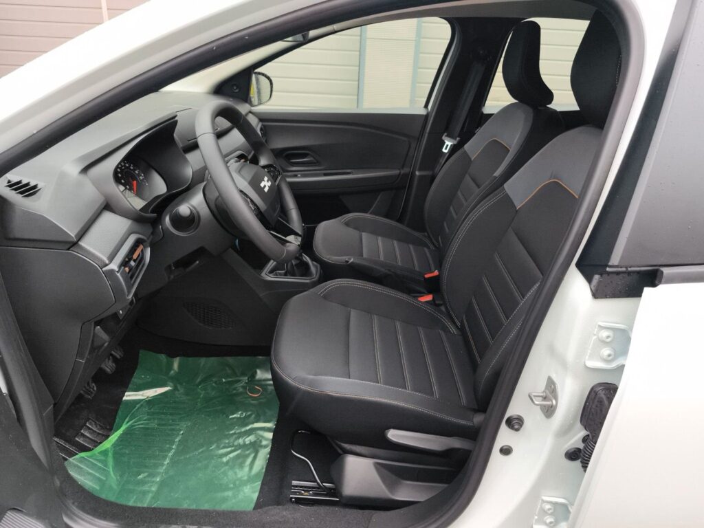 Dacia Sandero III Stepway Essential Eco-Gas 120