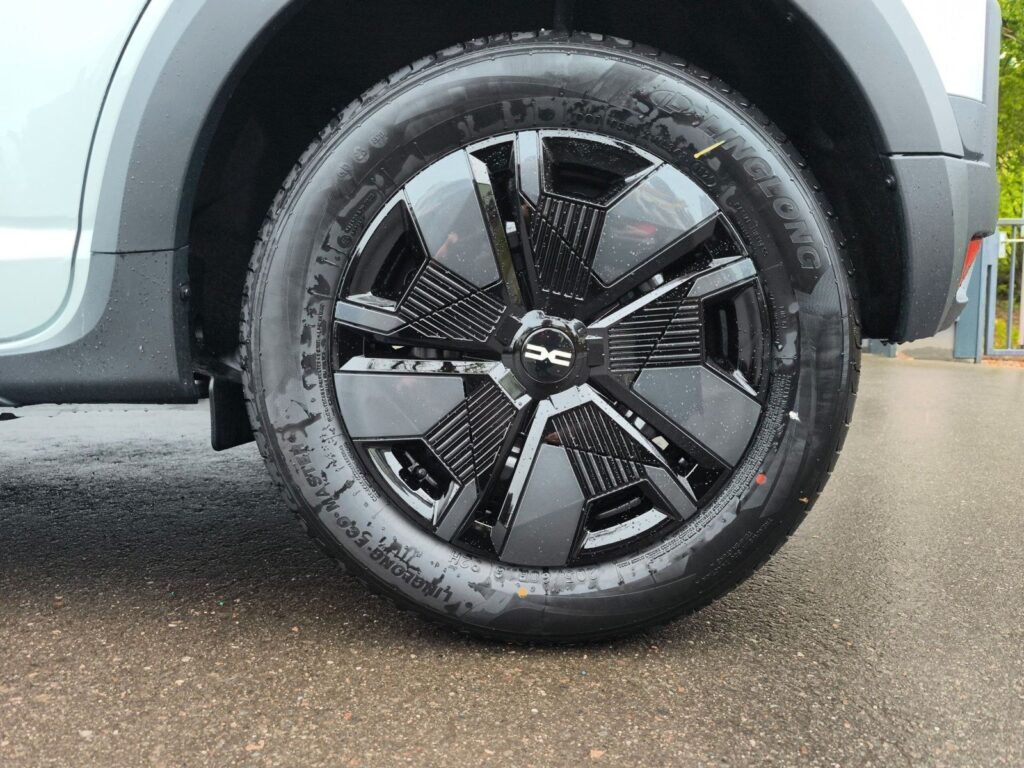 Dacia Sandero III Stepway Essential Eco-Gas 120