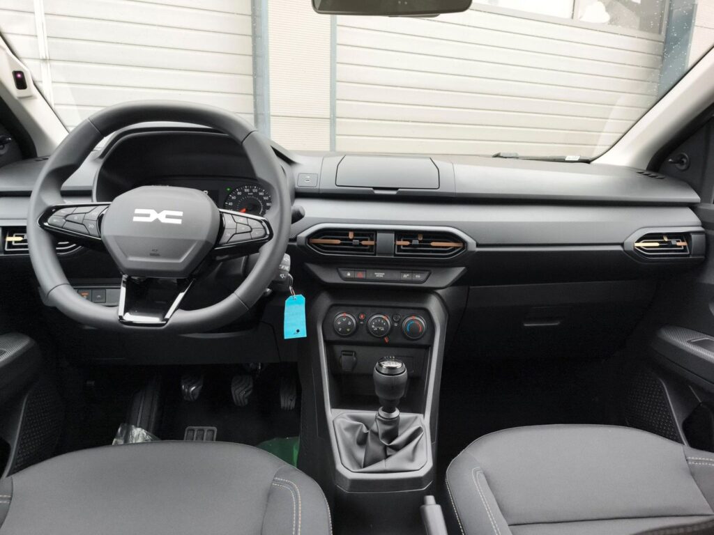 Dacia Sandero III Stepway Essential Eco-Gas 120