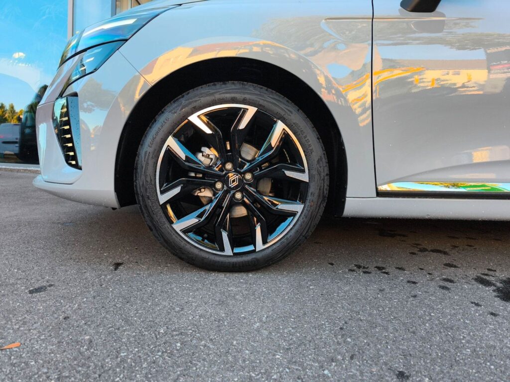 Renault Clio V Techno TCe 90