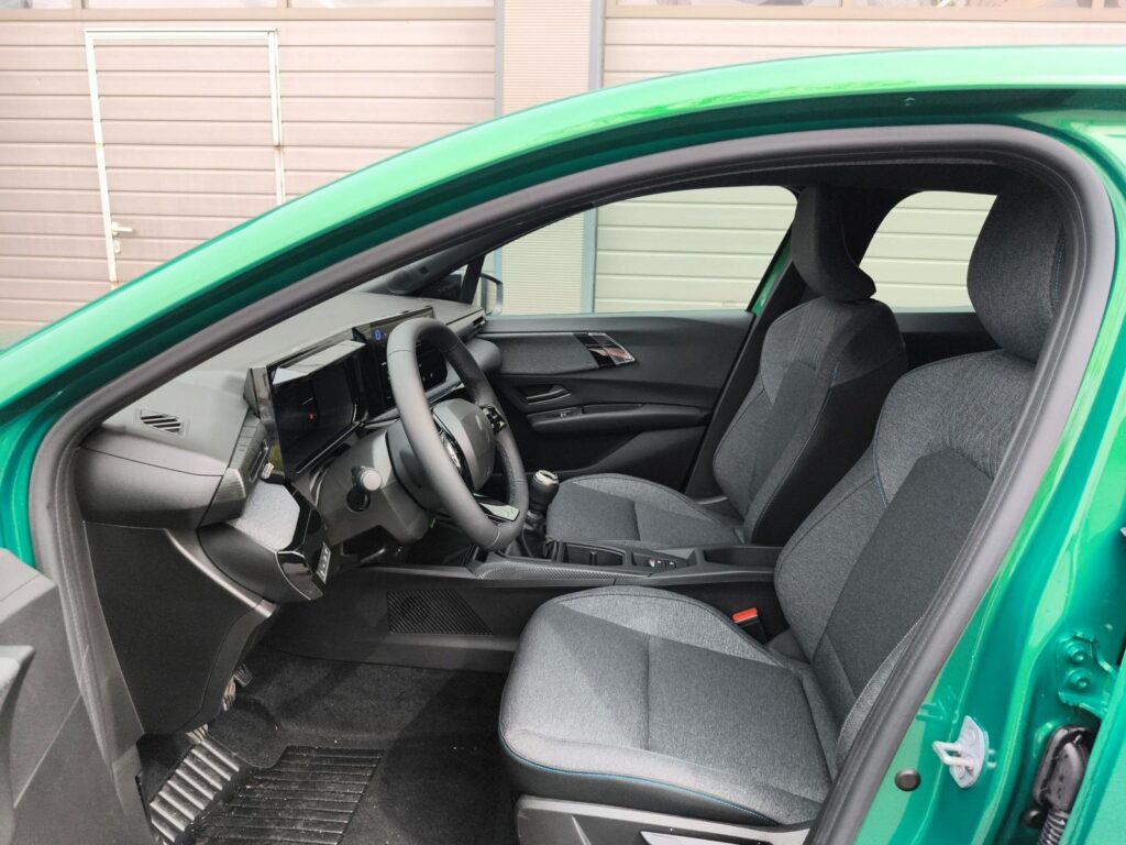Renault Clio VI 115 TCe Evolution