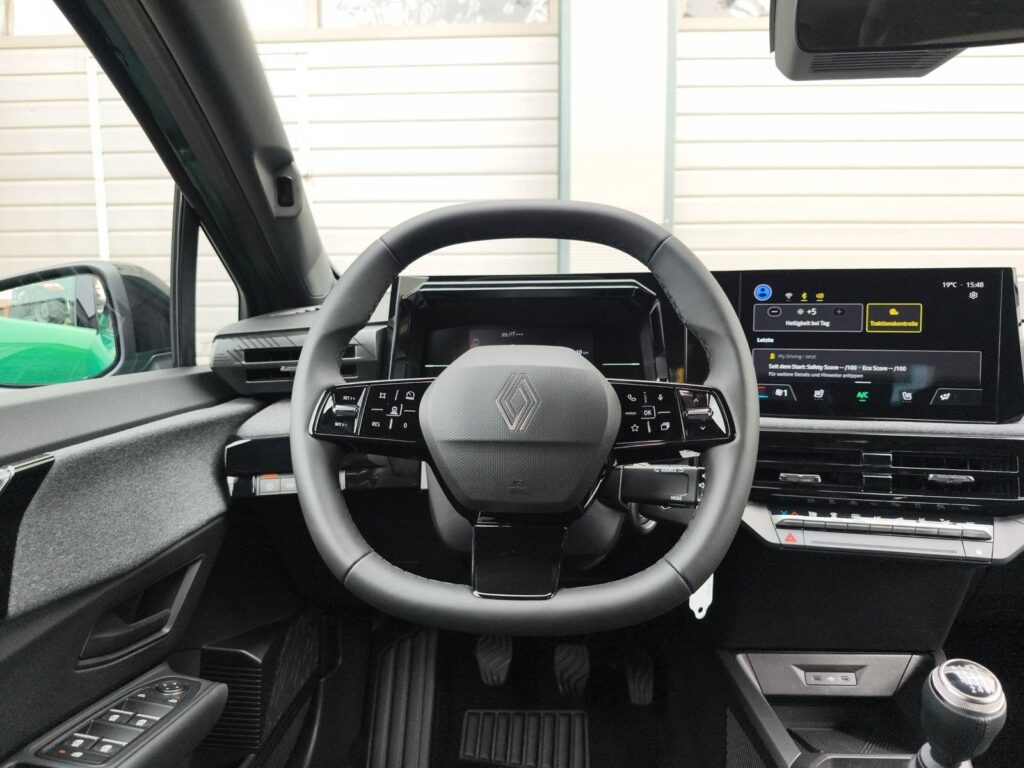 Renault Clio VI 115 TCe Evolution