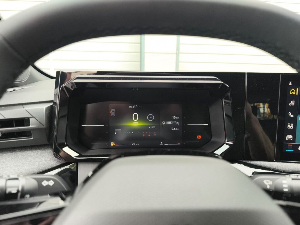 Renault Clio VI 115 TCe Evolution