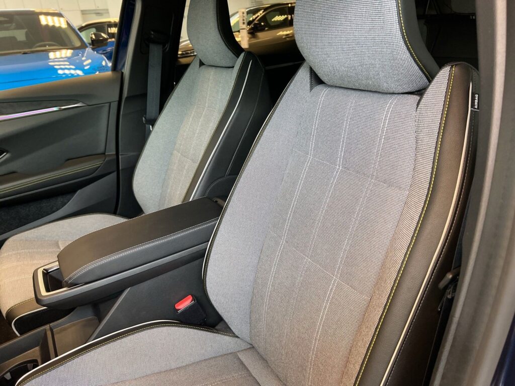 Renault Megane E-Tech Electric Techno 130