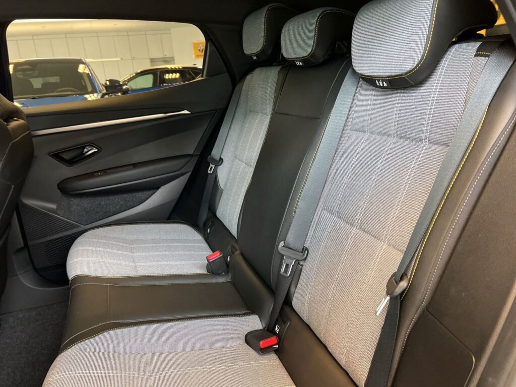 Renault Megane E-Tech Electric Techno 130