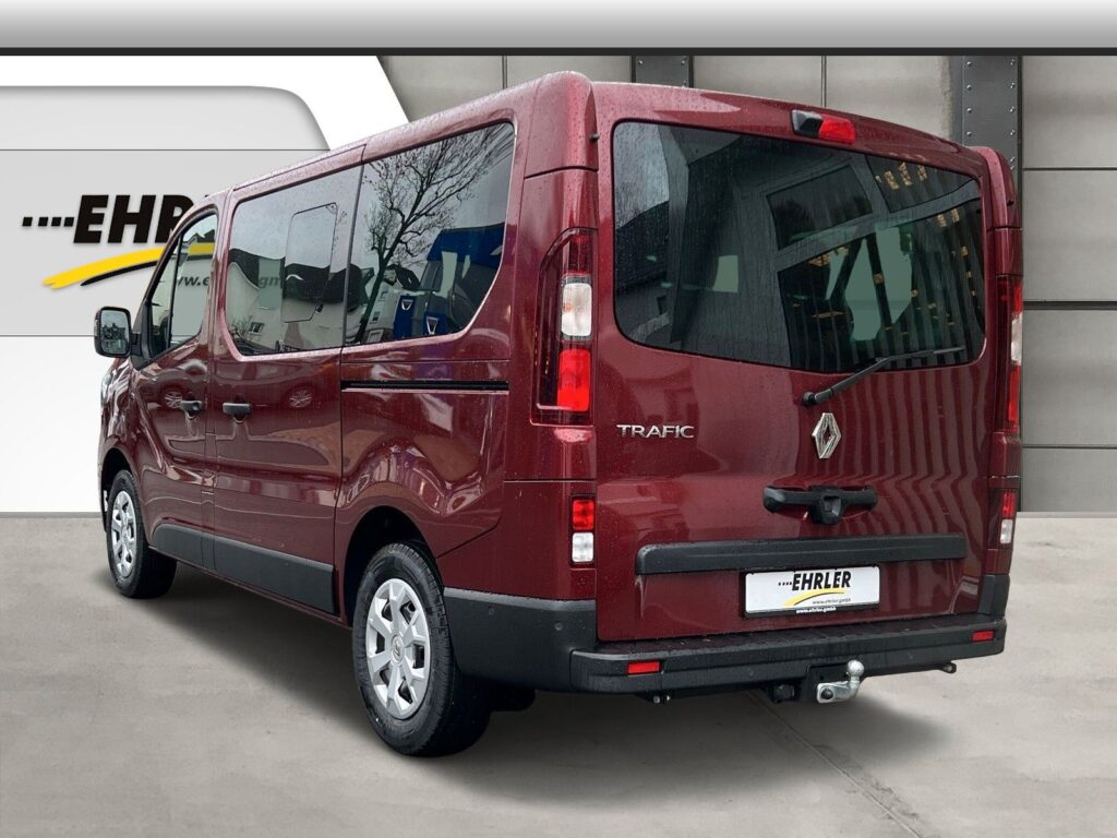 Renault Trafic Life dCi 150 EDC Automatik, 8 Sitzplätze