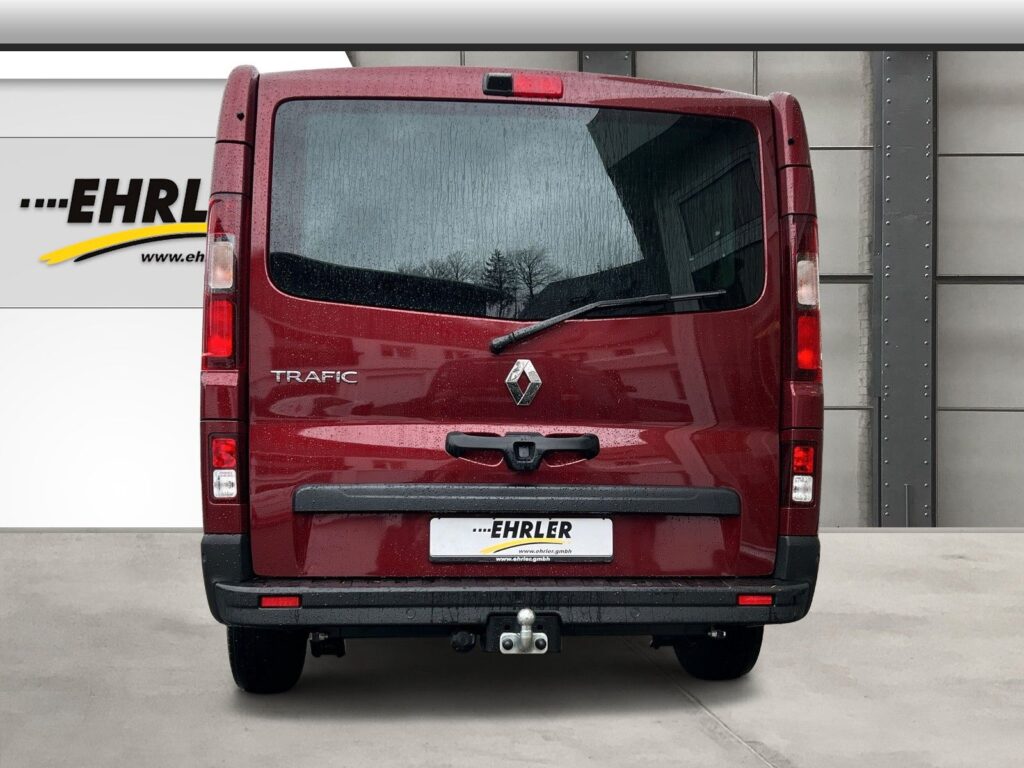 Renault Trafic Life dCi 150 EDC Automatik, 8 Sitzplätze
