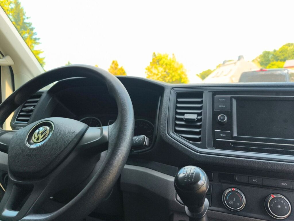 VW Crafter 2,0 TDI 7,5m lang Hoch, Klima, Rü-KAM