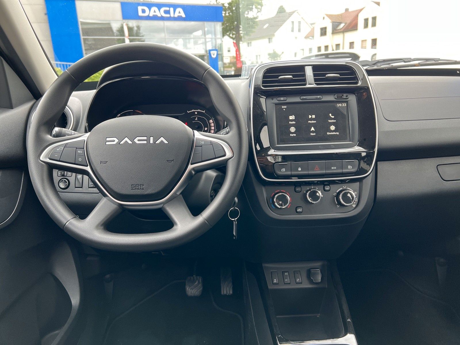 Fahrzeugabbildung Dacia Spring Essential